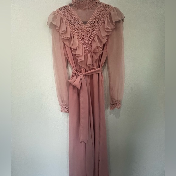 Norman Berg Vintage Cottagecore Dress - Picture 8 of 13